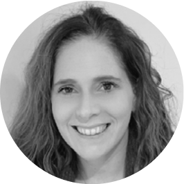 Headshot of Siobhan Harris, head of market intelligence at constructionline